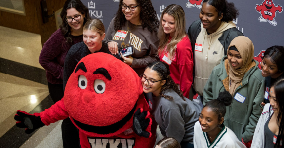 bigred_photo_students