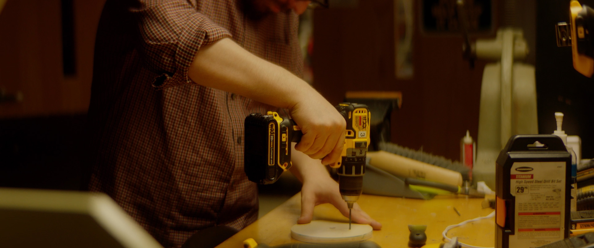 Student working in SEAS Lab