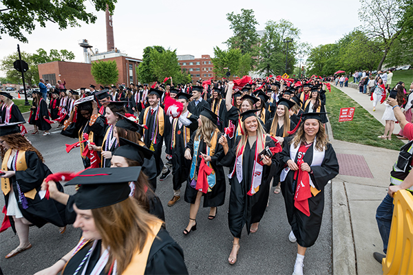 WKU Commencement WKU students ready for Topper Walk
