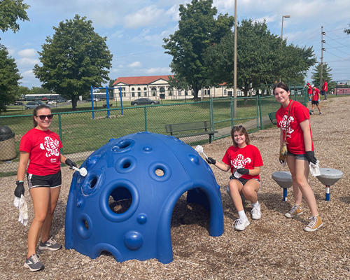 Big Red's Blitz Big Red's Blitz volunteer day