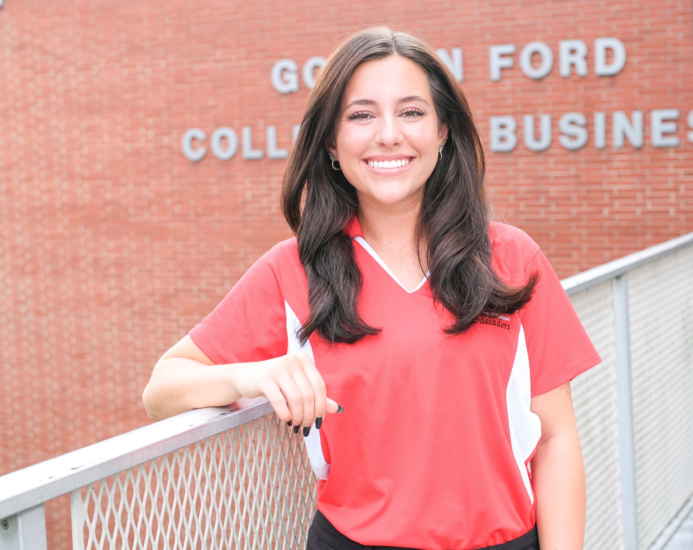Headshot of Madeline Slagel