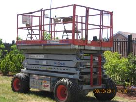 picture of scisser lift