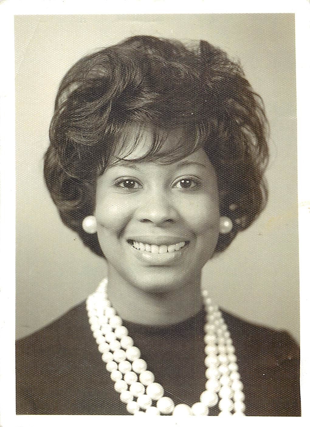 Dr. Angela Townsend Dr. Angela Townsend