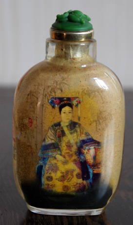 snuff bottle