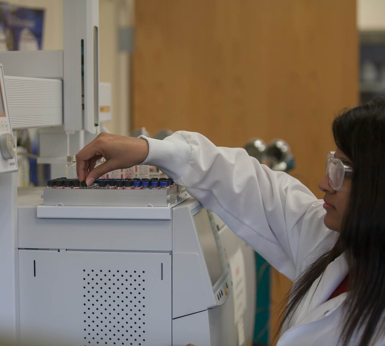 Students working on Machines
