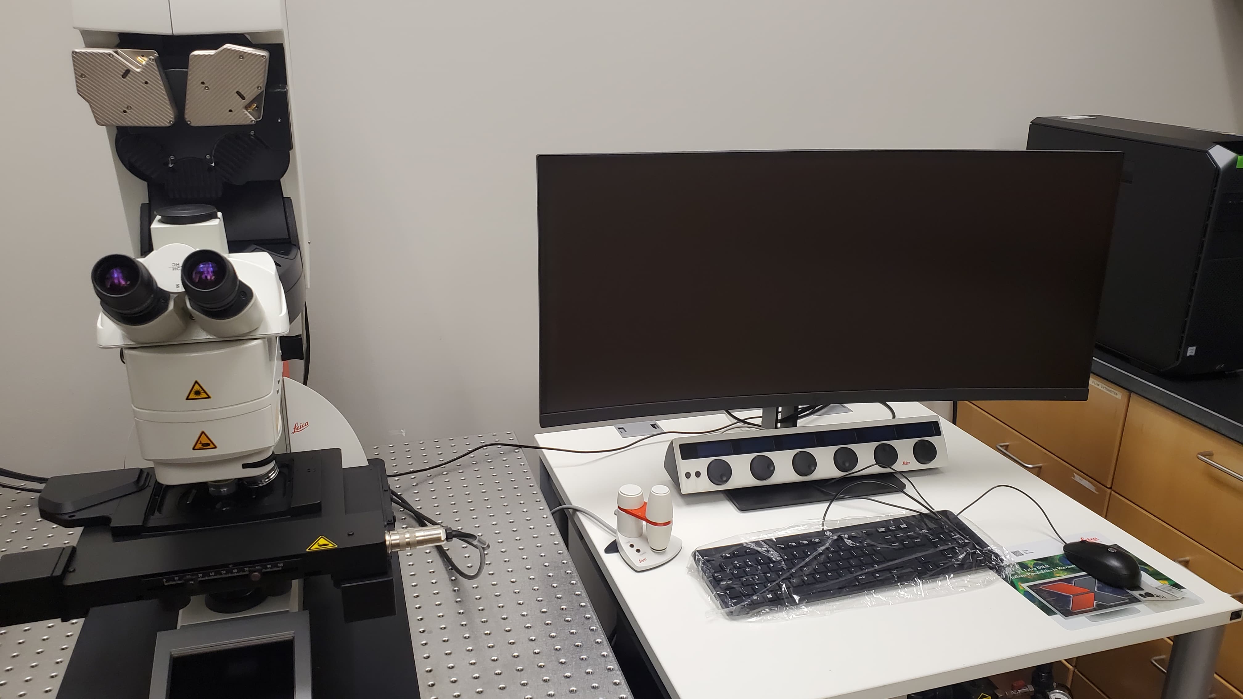 Confocal microscope computer